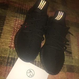 Yeezy Boost 350 V2 Bred ( no box )